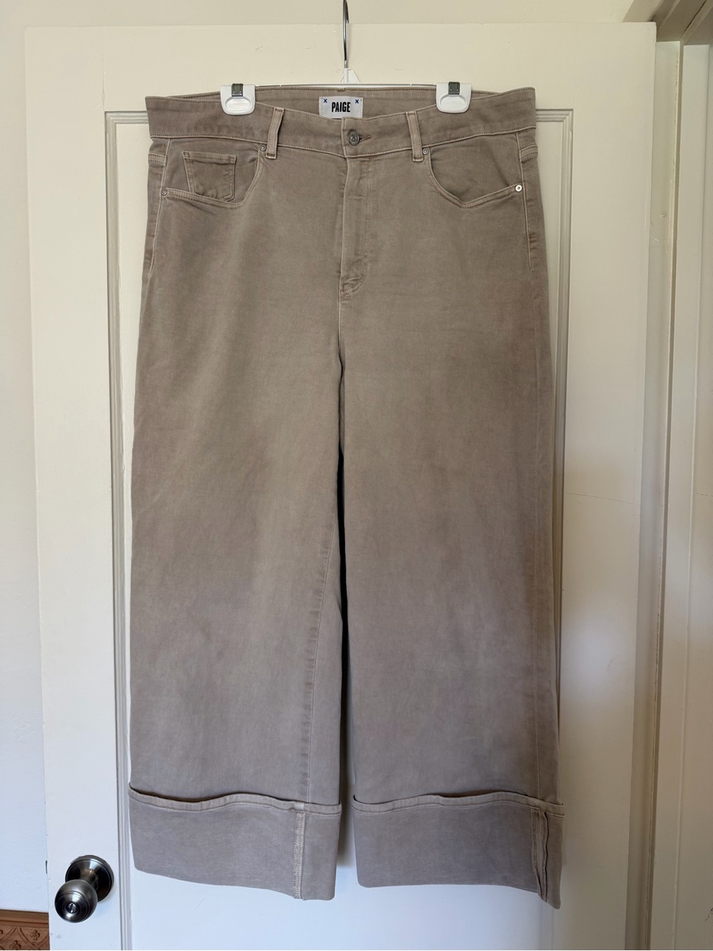 PAIGE Wide-Leg Crop Pants in Taupe